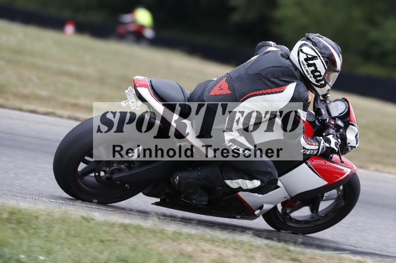/32 07.07.2025 Plüss Moto Sport ADR/Einsteiger/555